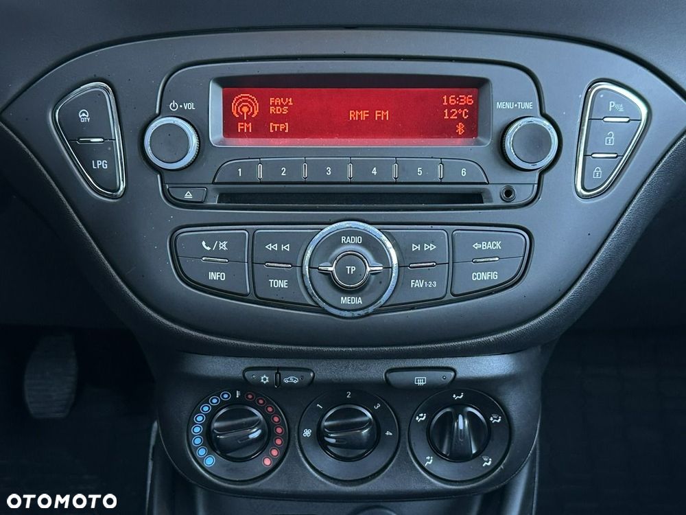 Opel Corsa 1.4 Enjoy - 20