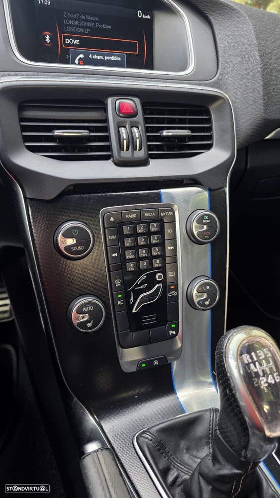 Volvo V40 - 12