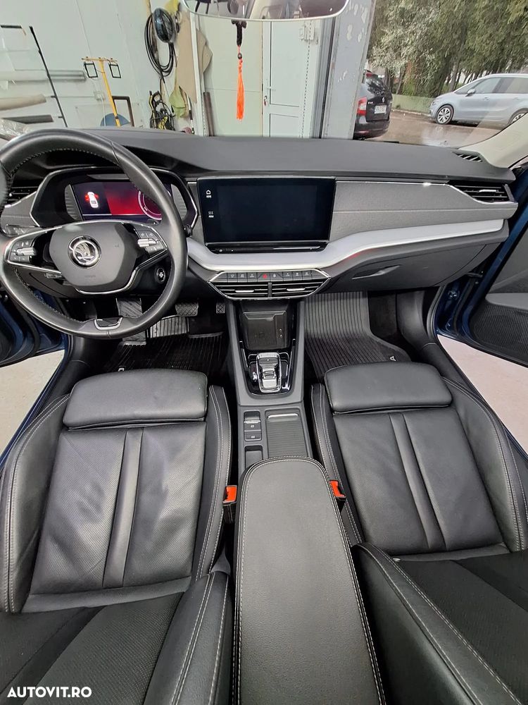 Skoda Octavia 2.0 TDI STYLE DSG - 8