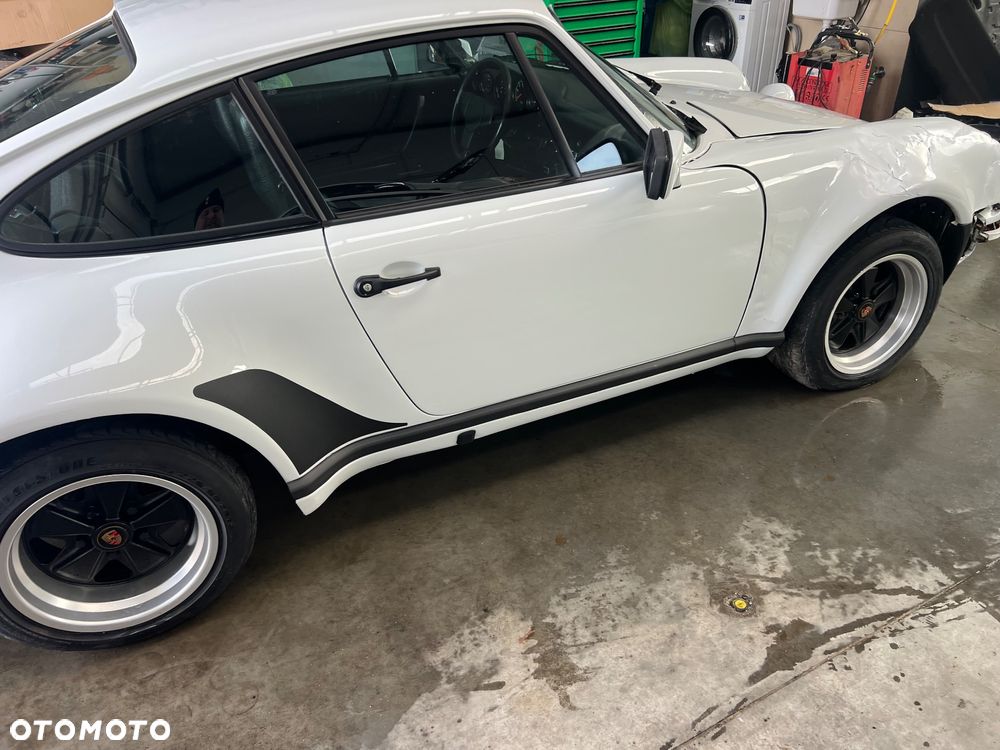 Porsche 911 - 6