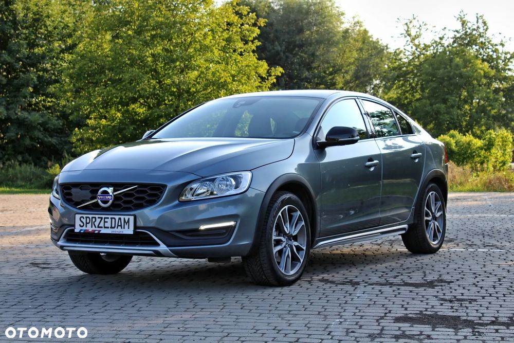 Volvo S60 Cross Country D3 Geartronic Momentum - 2