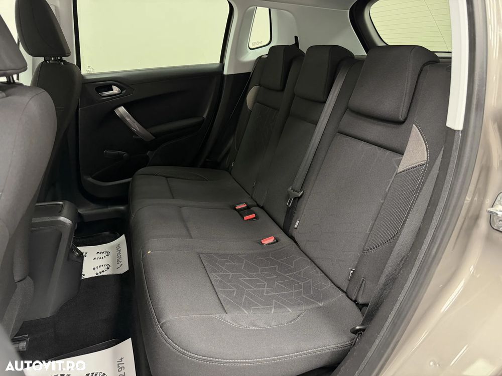 Peugeot 2008 PureTech 82 Style - 18