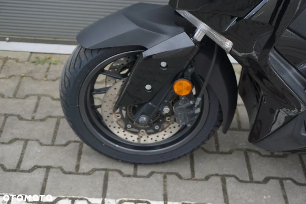 Yamaha X-max - 15