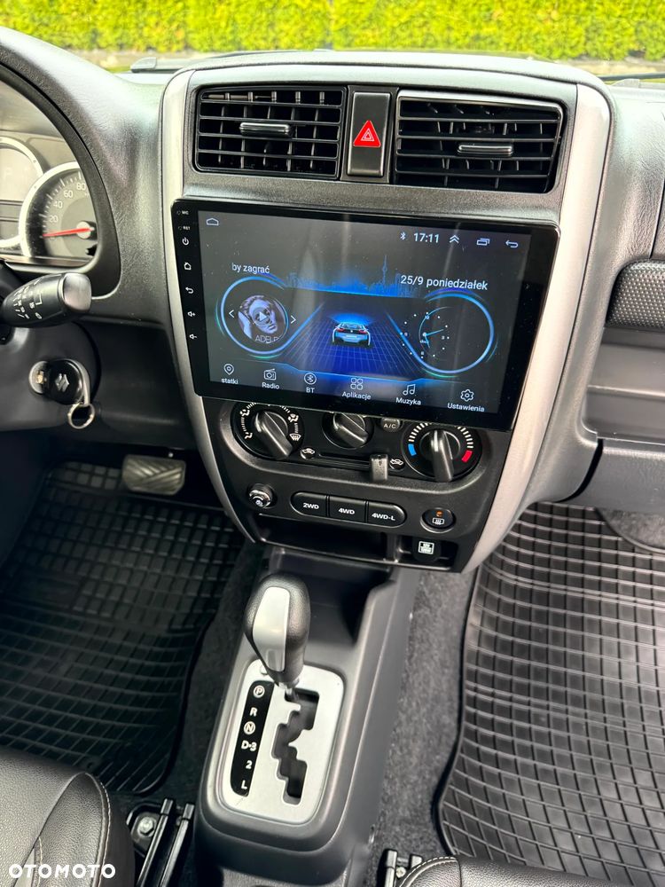 Suzuki Jimny - 11