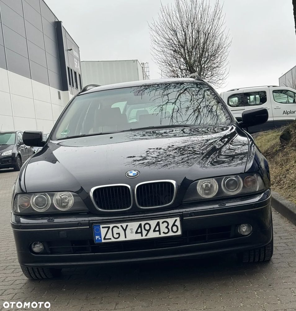 BMW Seria 5 - 1