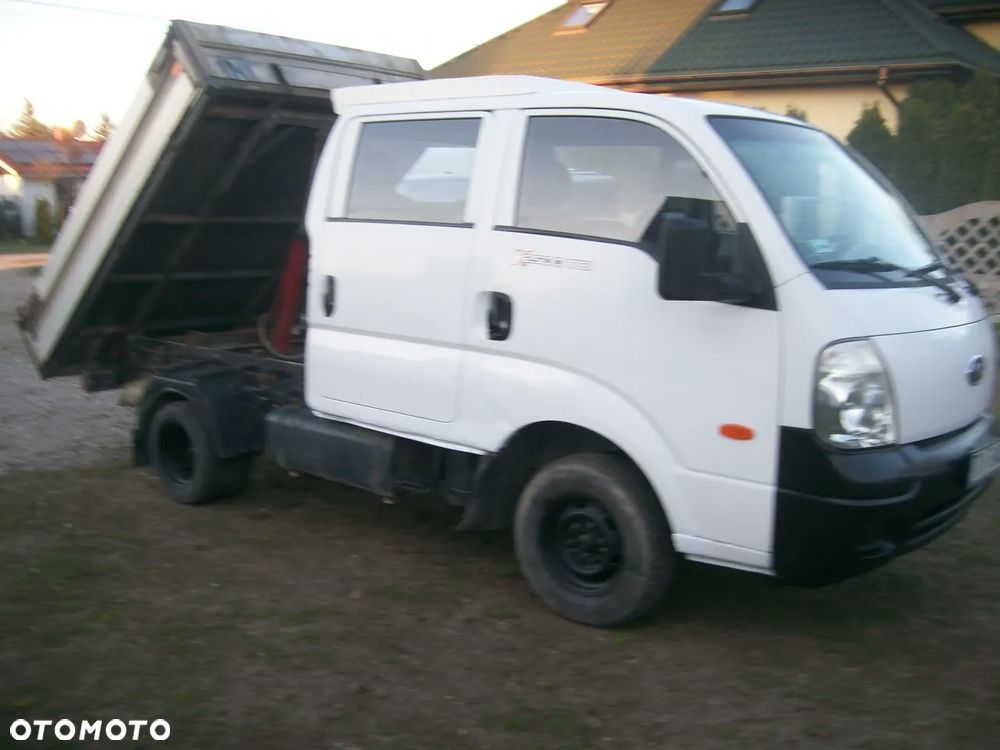 Kia Wywrotka, 6 osób, Doka - 3