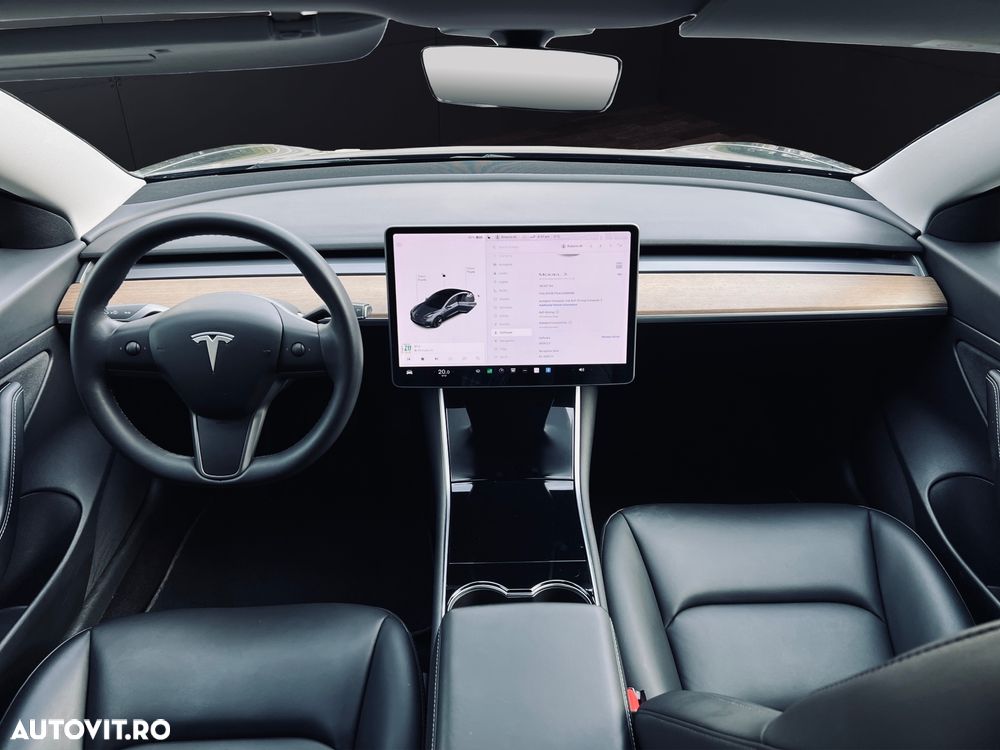Tesla Model 3 Standard - 11