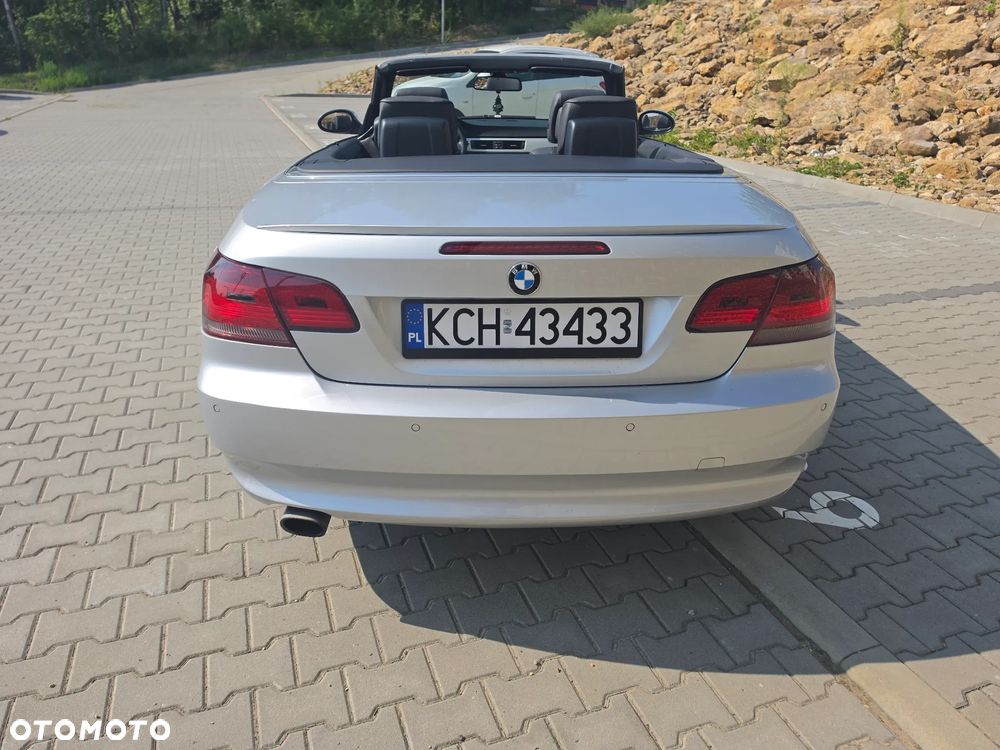 BMW Seria 3 320i - 20