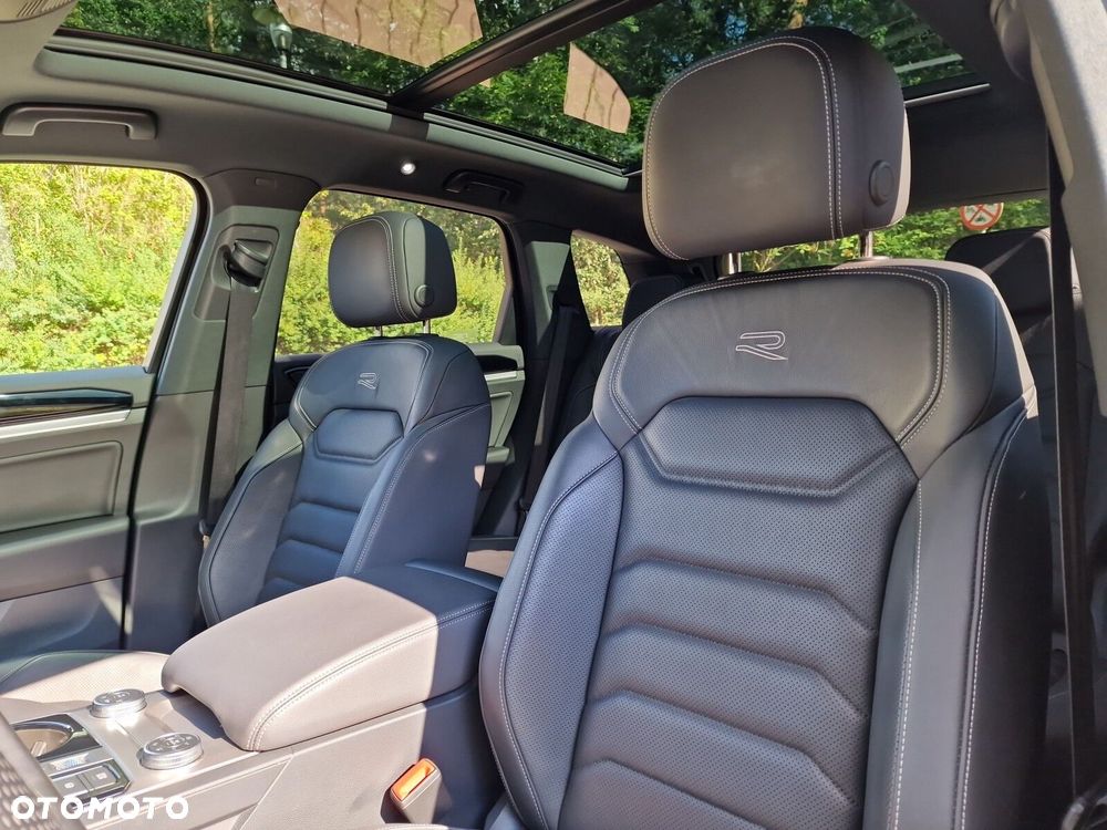 Volkswagen Touareg 3.0 V6 TDI SCR 4Mot R-Line - 16