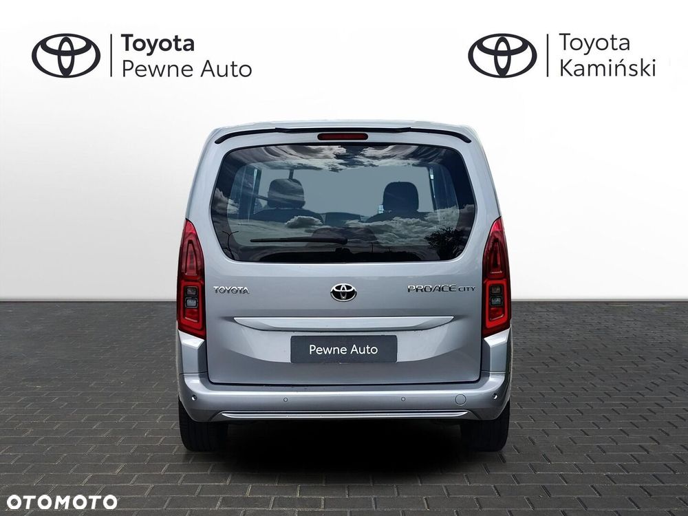 Toyota Proace City Verso 1.5 D-4D Business - 4