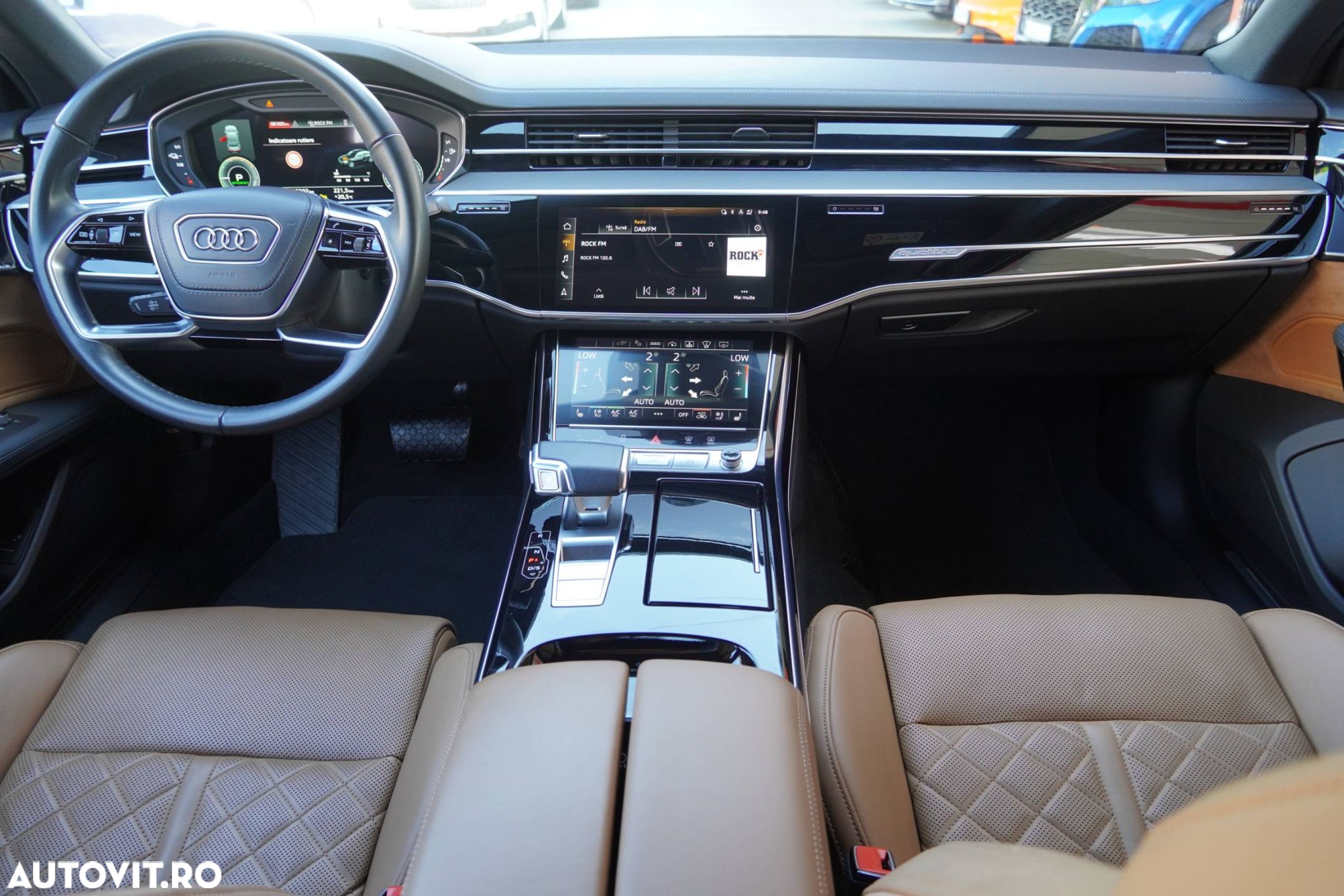 Audi A8 - 24