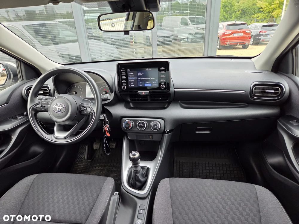 Toyota Yaris 1.5 Comfort - 34