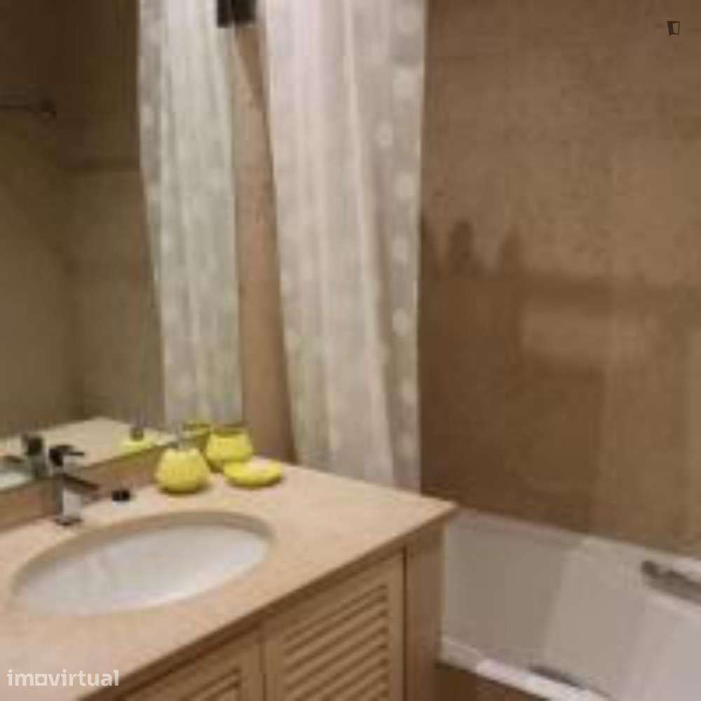 Apartamento com 1 quartos - localizado em Massarelos Porto - Grande imagem: 4/39