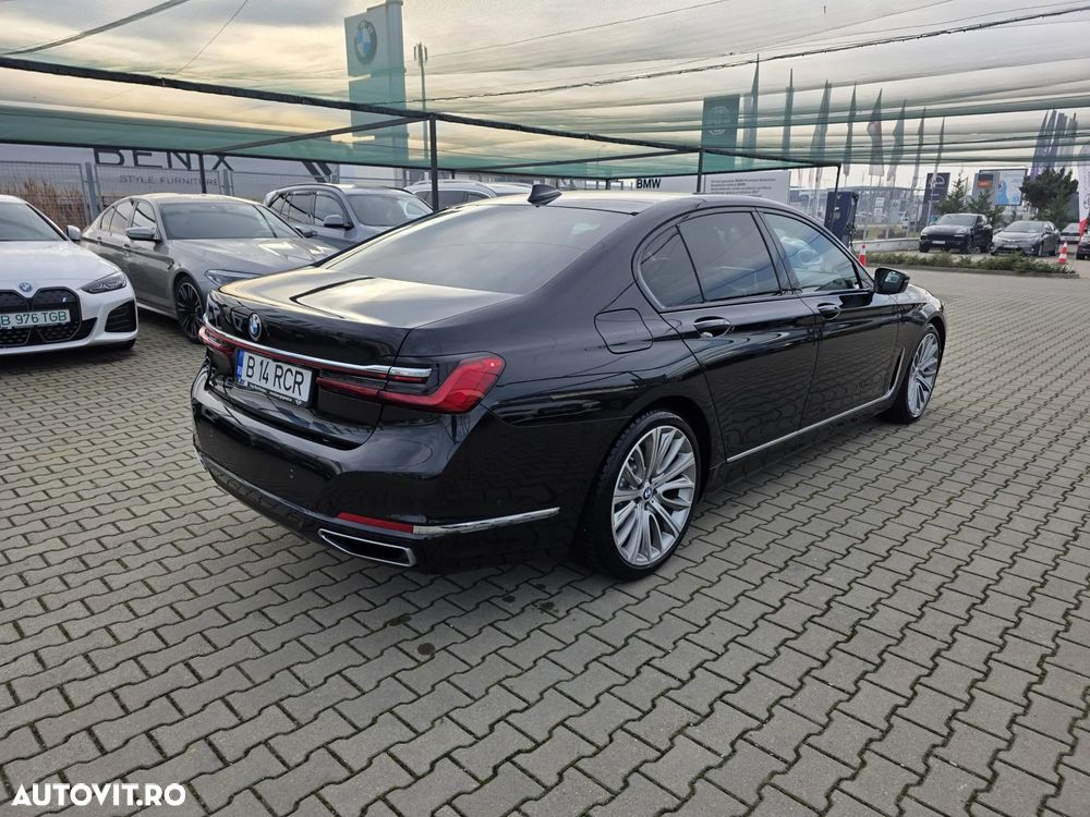 BMW Seria 7 740d xDrive MHEV - 5