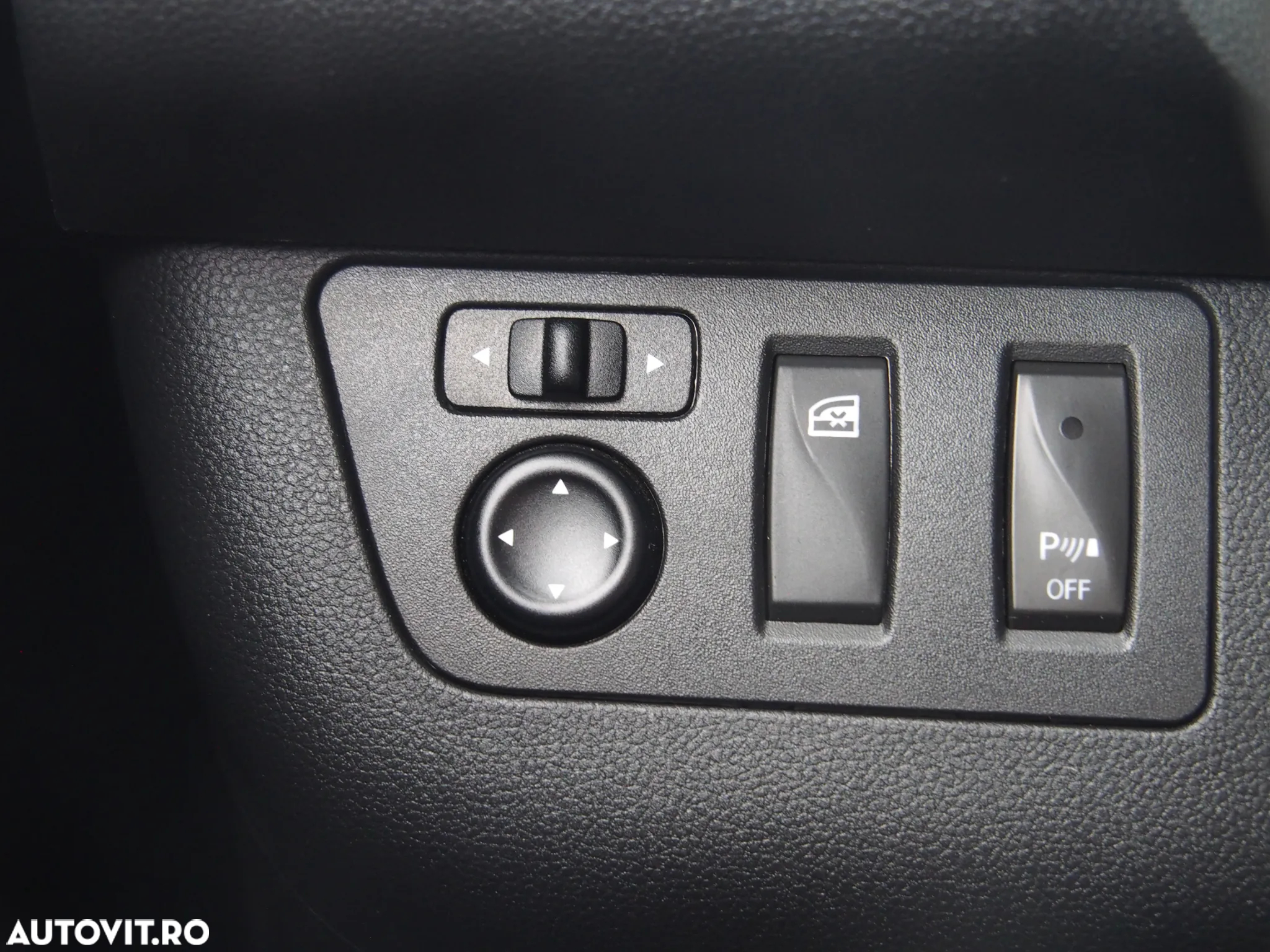Dacia Spring - 15