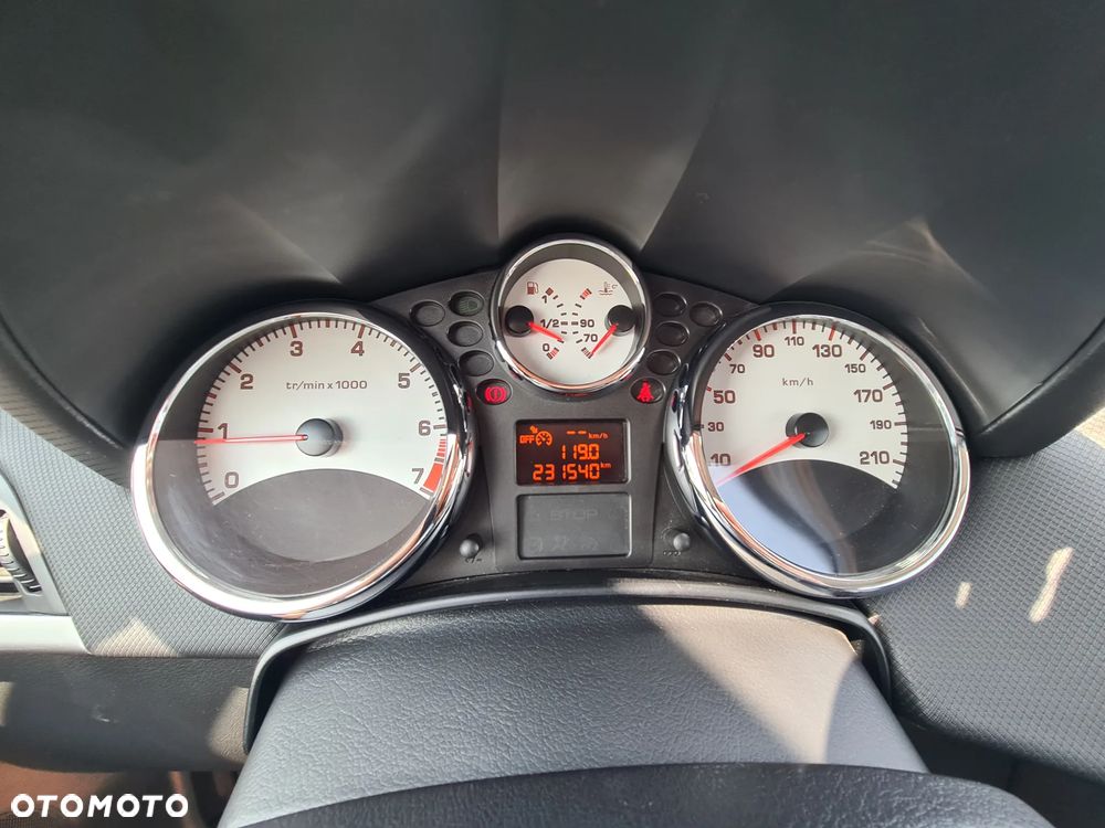Peugeot 207 CC 120 VTi Sport - 34