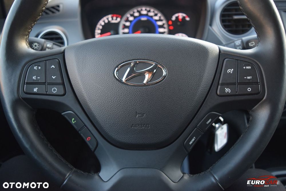 Hyundai i10 1.2 YES!+ - 18