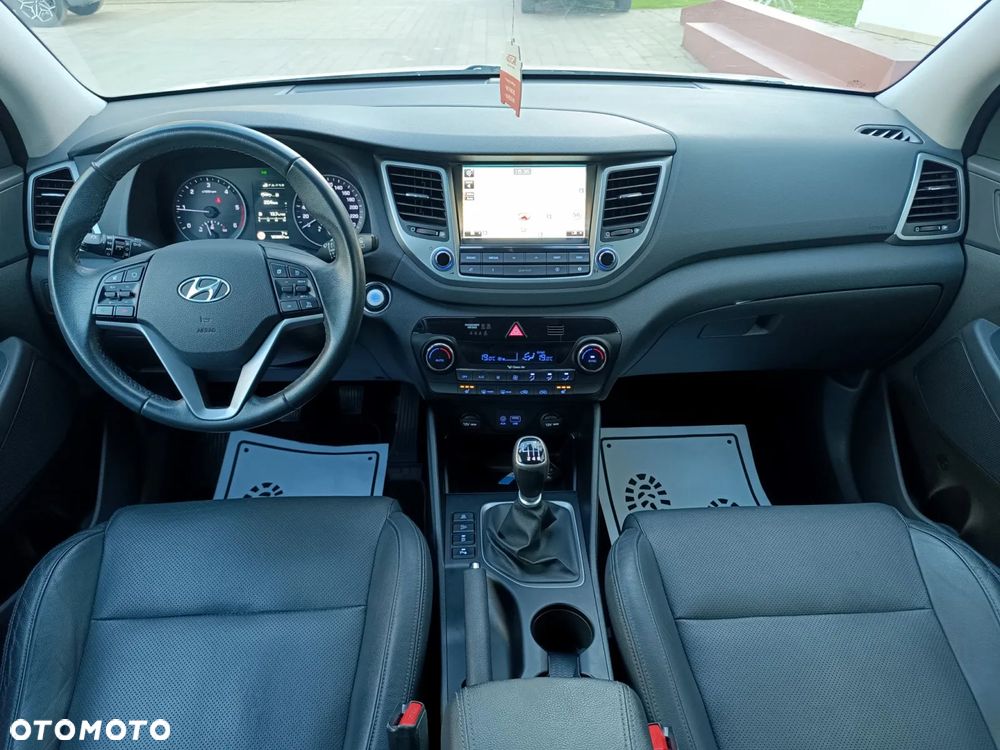 Hyundai Tucson 1.7 CRDI BlueDrive GO 2WD - 28