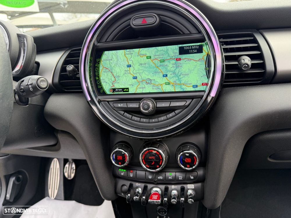 MINI 3 Portas Cooper D - 13