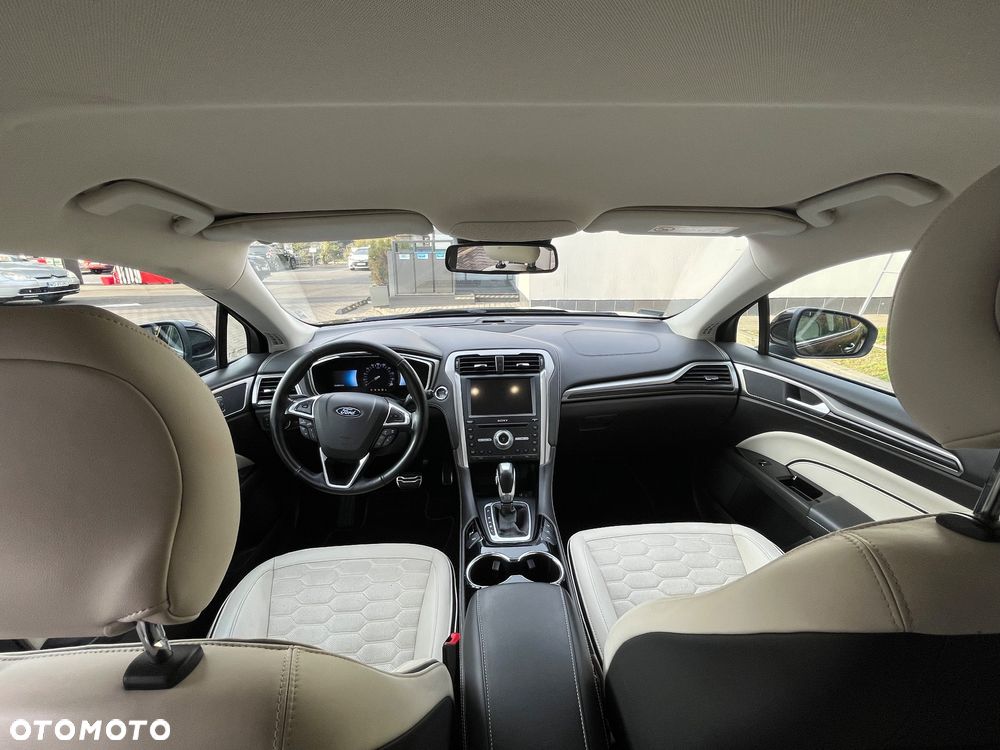 Ford Mondeo 2.0 Hybrid Vignale Plus - 11