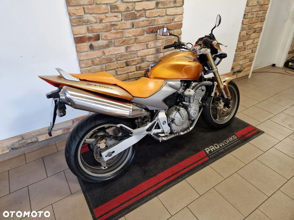 Honda Hornet - 29