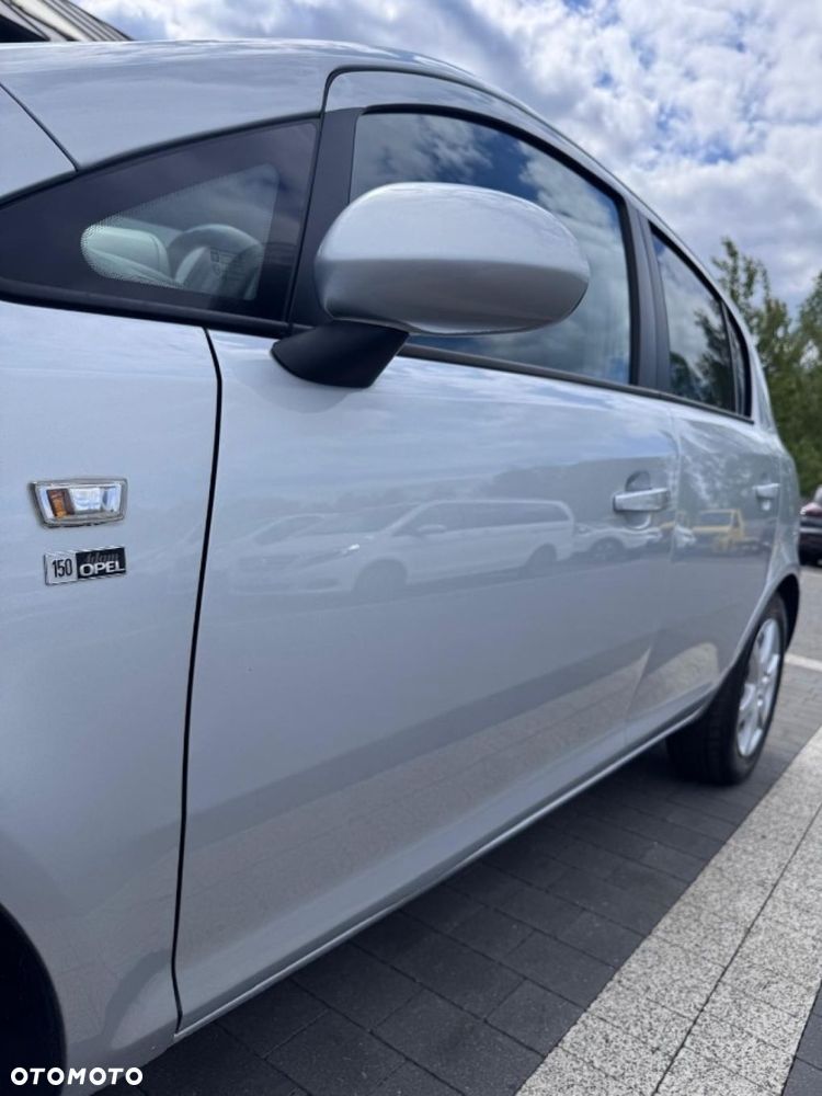 Opel Corsa - 16
