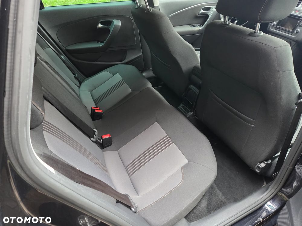 Volkswagen Polo - 18
