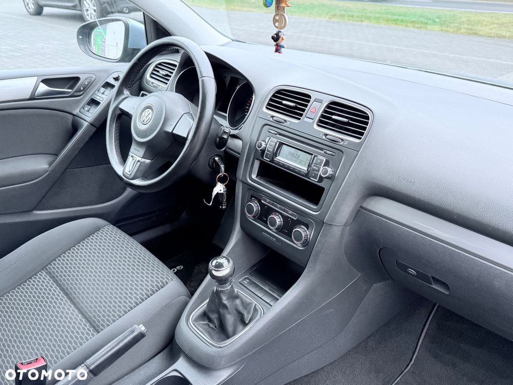 Volkswagen Golf 1.4 Comfortline - 12