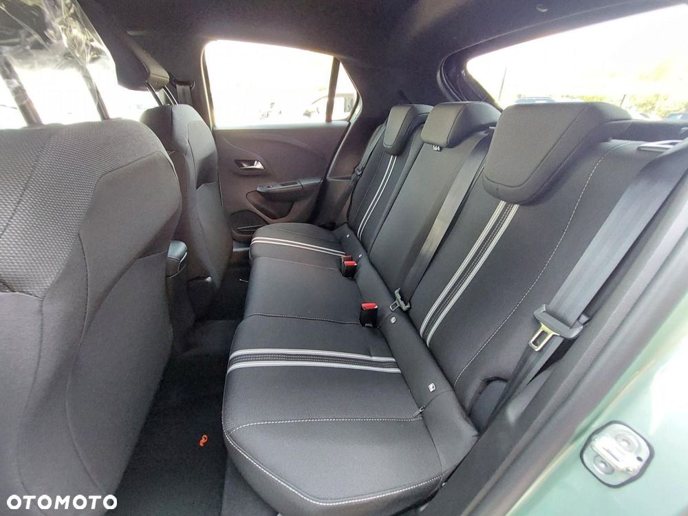 Opel Corsa 1.2 T mHEV Yes 2026 eDCT - 10