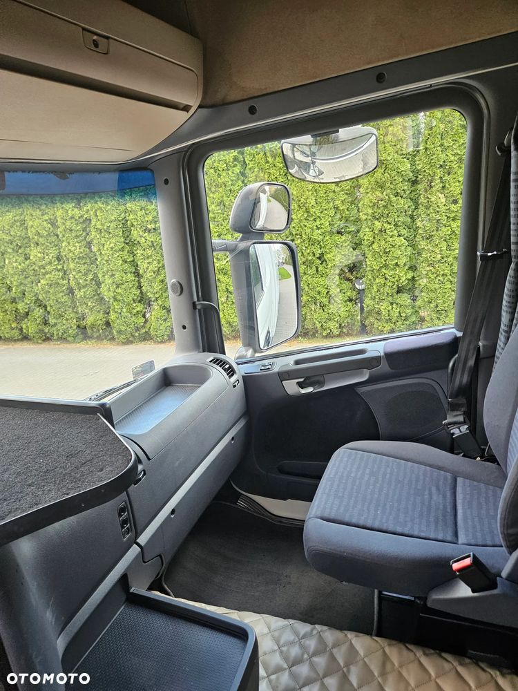 Scania R270 - 9