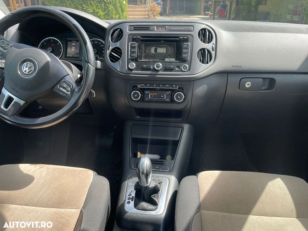 Volkswagen Tiguan 2.0 TDI DPF 4Motion BlueMotion Technology DSG Cup Sport & Style - 6