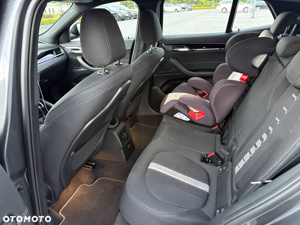 BMW X2 sDrive18d Advantage - 8