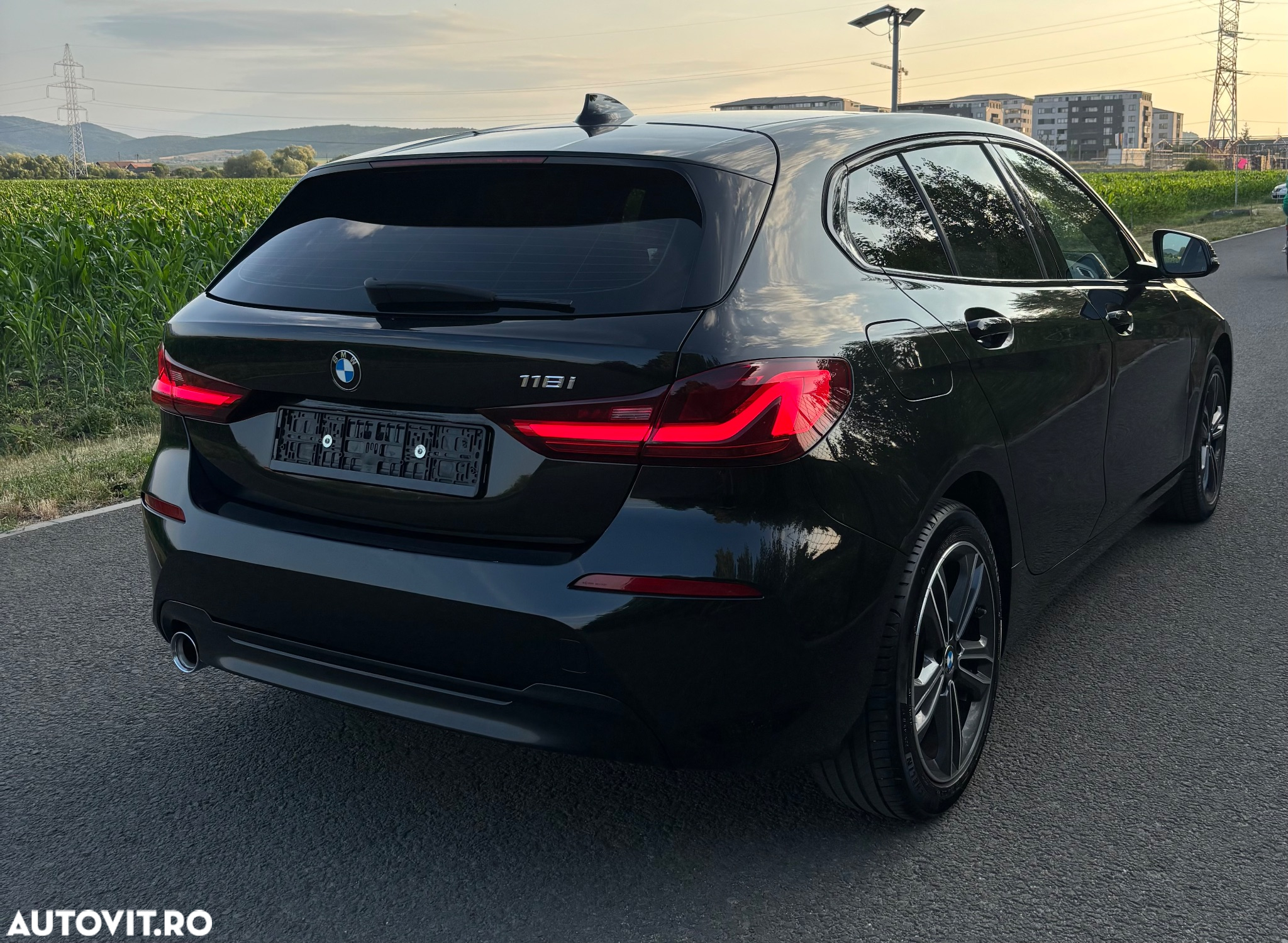 BMW Seria 1 118i Aut. - 4