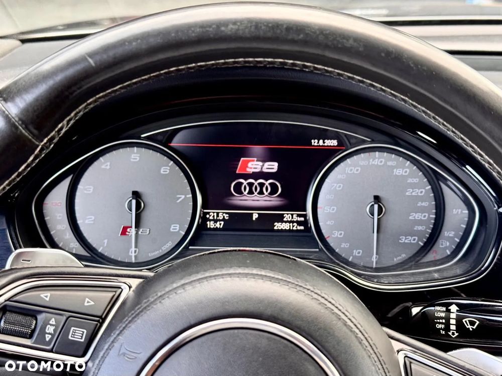Audi S8 4.0 TFSI Quattro - 26