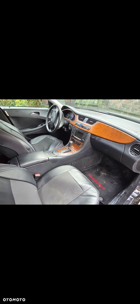 Mercedes-Benz CLS - 9