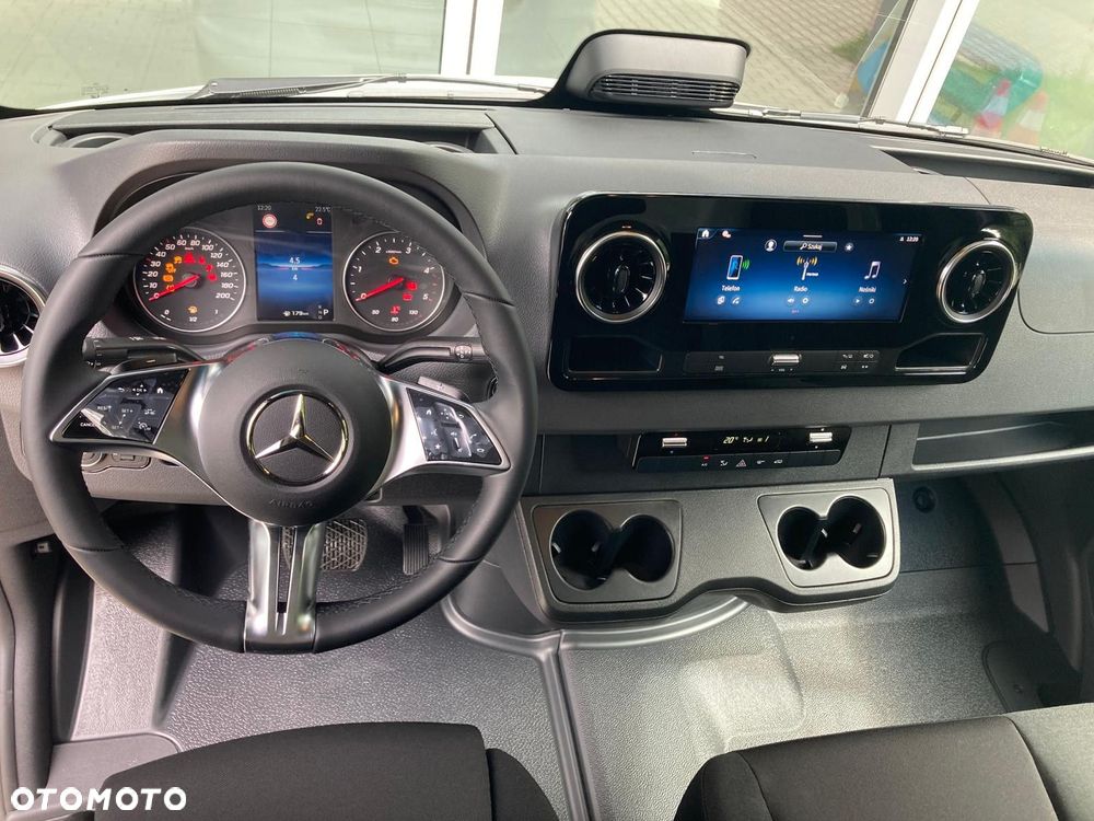 Mercedes-Benz Sprinter 317 CDI Podwozie - 13