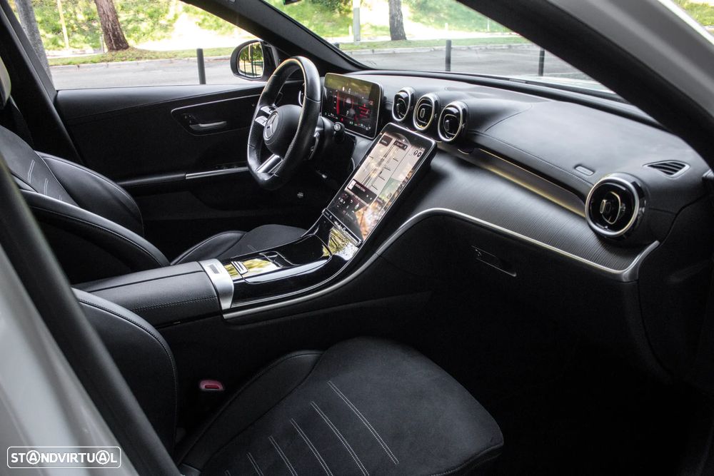 Mercedes-Benz C 220 d AMG Line - 22