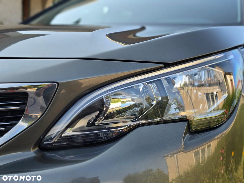 Peugeot 5008 - 4