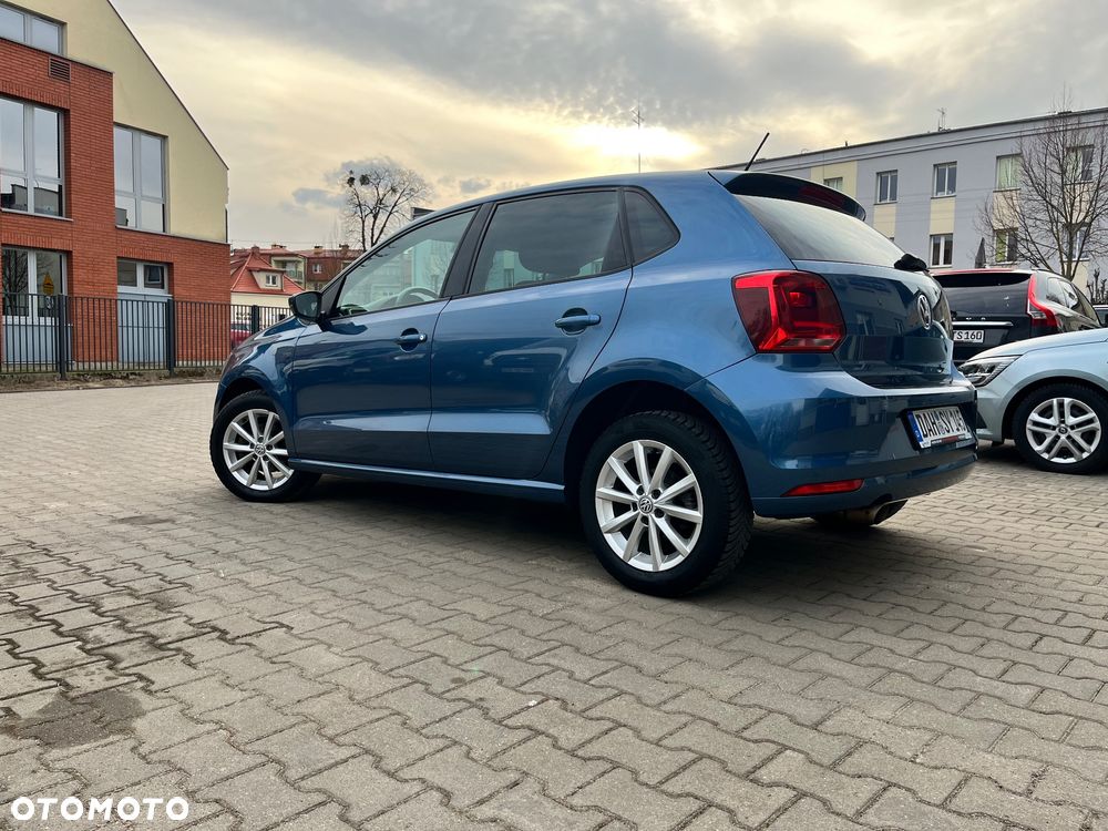 Volkswagen Polo 1.4 TDI Blue Motion Technology Lounge - 11