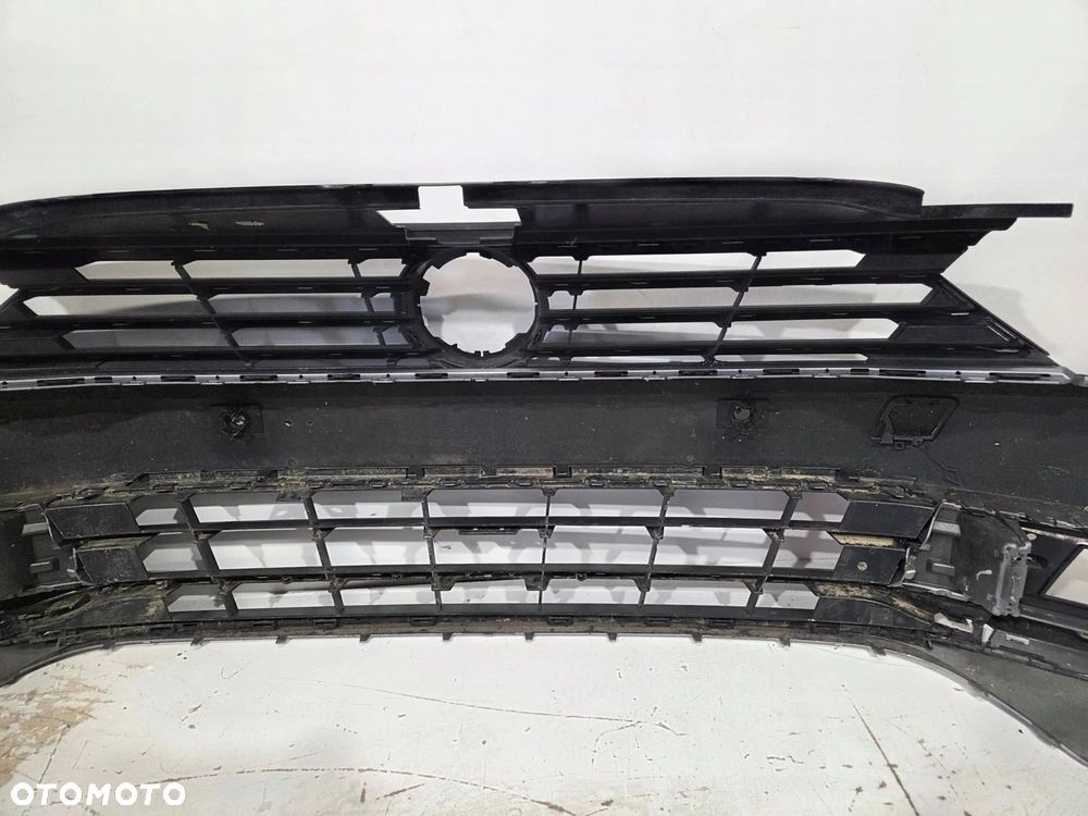ZDERZAK PRZÓD PRZEDNI VW PASSAT B8 HIGHLINE 3G0 15- - 14