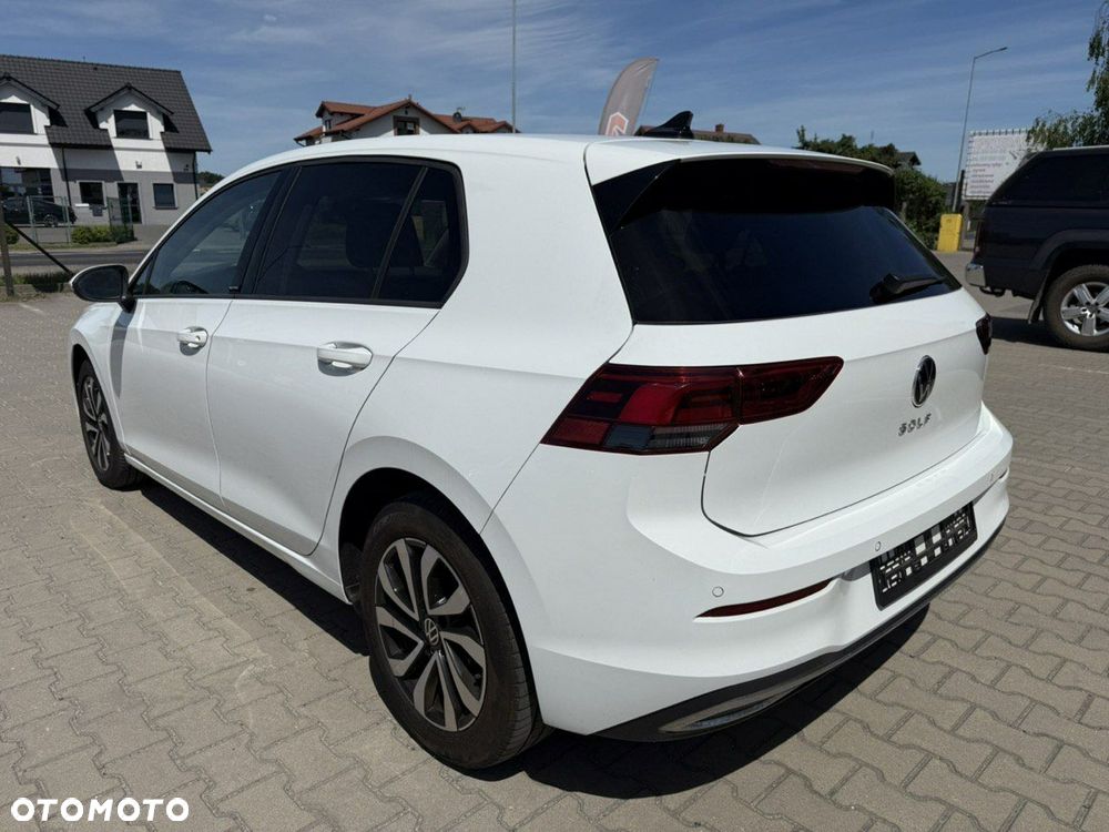 Volkswagen Golf 2.0 TDI SCR DSG Life - 8