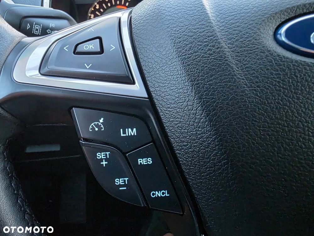 Ford S-Max 2.0 TDCi Titanium PowerShift - 35
