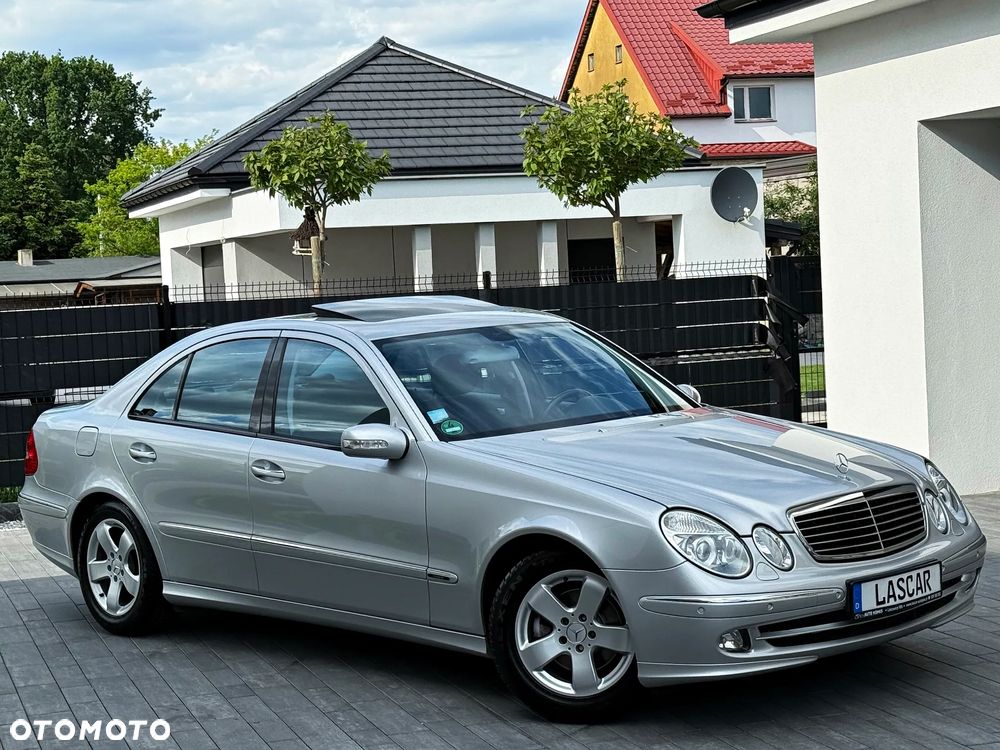 Mercedes-Benz Klasa E - 12