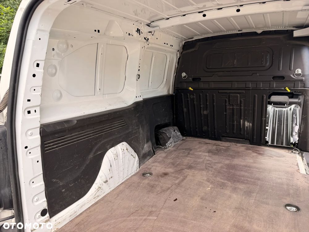 Opel COMBO - 18