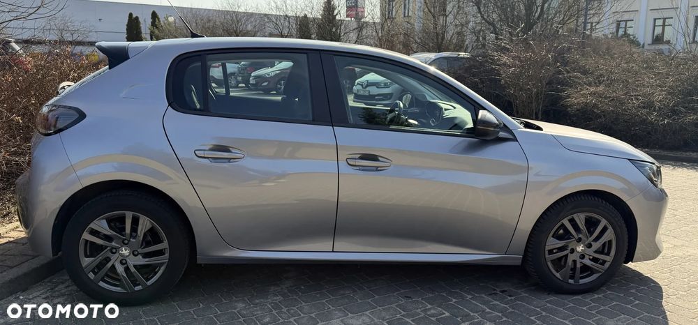 Peugeot 208 1.2 PureTech Active S&S EAT8 - 5