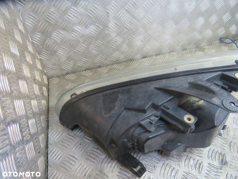 LAMPA PRZEDNIA PRAWA FOCUS II MK2 XENON EU FORD 2004-2008 - 6