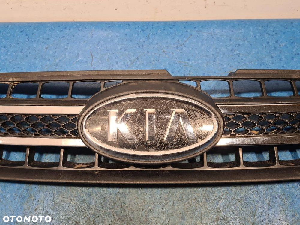 KIA SPORTAGE II LIFT ATRAPA / GRILL - 3