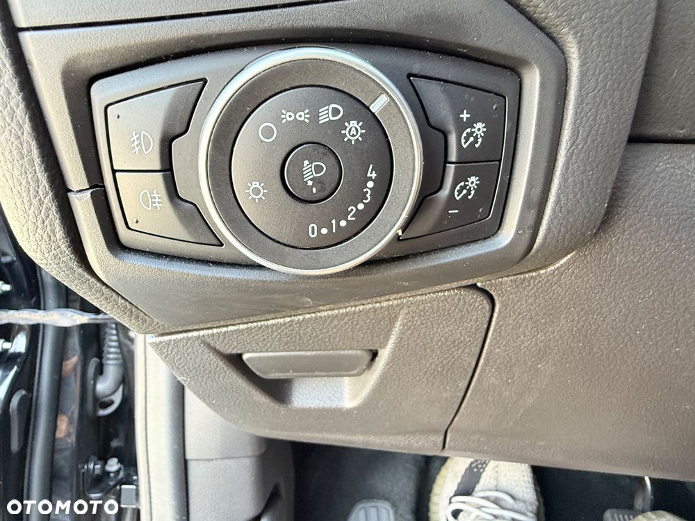 Ford Focus 1.5 TDCi Platinium X - 36