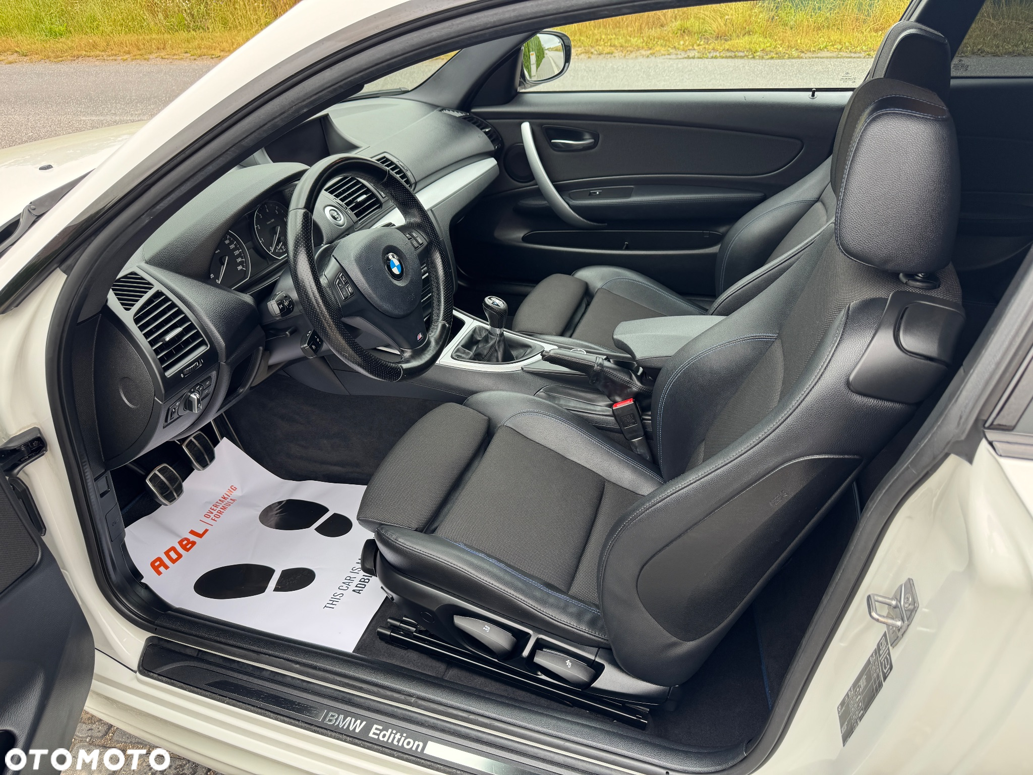 BMW Seria 1 120i - 6
