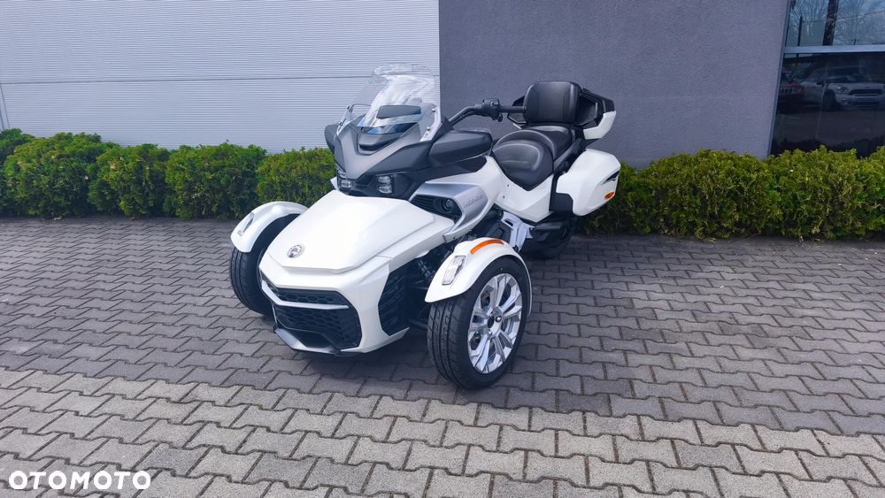 Can-Am Spyder - 3